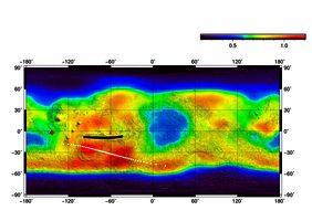 Траектория одного из пролетов TGO над поверхностью Марса в перицентре высокоэллиптической орбиты. Цветом обозначена интенсивность потока 